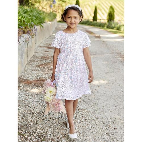 Robe antonelle 2025